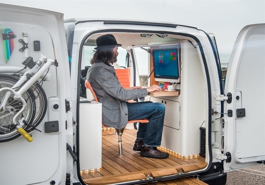 Nissan e-NV200 Workspace...