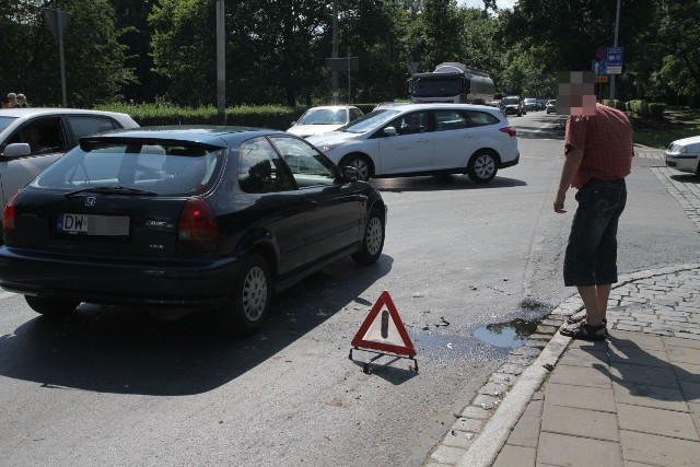 Wypadek na ul. Mickiewicza przy skrzyżowaniu z ul. Paderewskiego