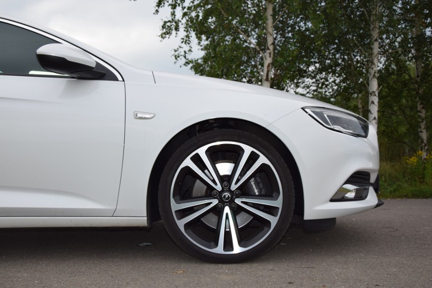 Opel Insignia Grand Sport...