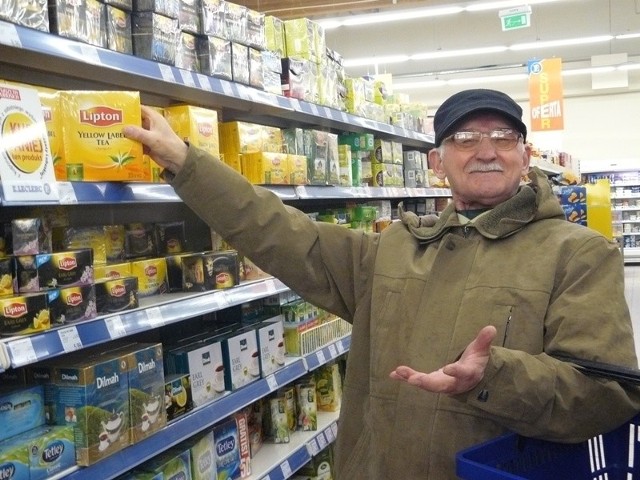 Czesław Krupowicz świetnie się bawił szukając z "Gazetą Lubuską" produktów, na które ma kupony rabatowe.