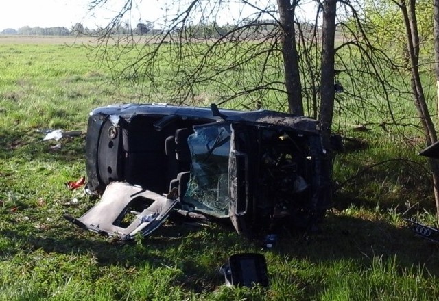 Do wypadku doszło w środę przed godziną 7. Na DK 66 (Bielsk Podlaski – Brańsk) zderzyły się dwa samochody. Pojazdami podróżowały w sumie 4 osoby.