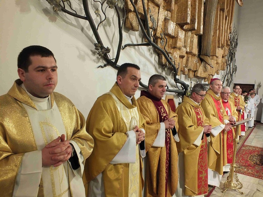  Podniosłe uroczystości Wielkiego Czwartku w Starachowicach