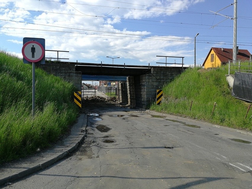 Nowy Sącz. Trwa remont wiaduktu przy ul. Zielonej. Wąski przejazd zmieni się nie do poznania 