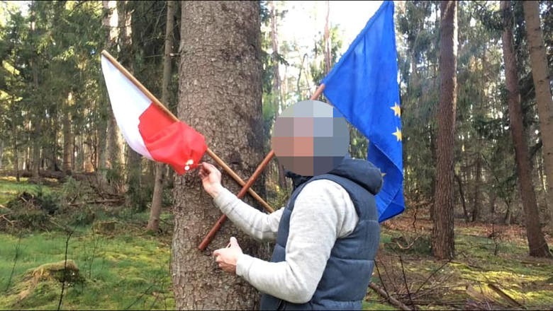 Słupszczanin podejrzany o spalenie flagi ma zakaz publikacji filmów w Internecie