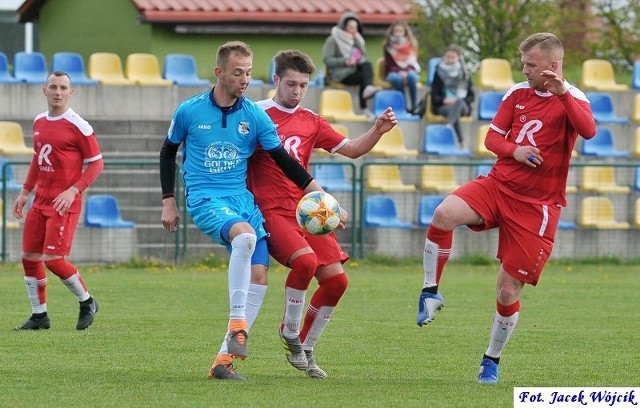 Rekordowe zwycięstwo na boiskach IV ligi odnieśli piłkarze z Dygowa. Zobacz także Magazyn sportowy GK24 (6.05)