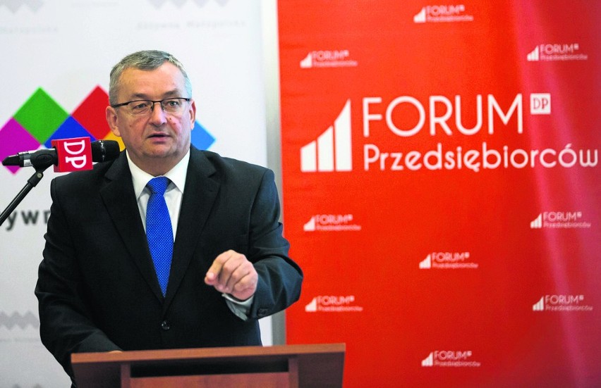 Andrzej Adamczyk, minister infrastruktury i budownictwa