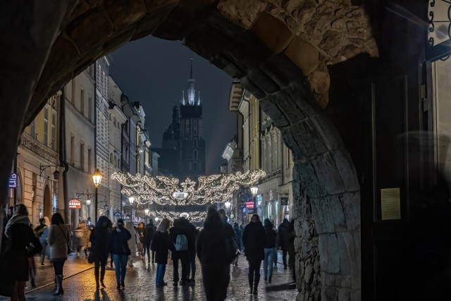 Najnowsza aukcja na najem gminnych lokali użytkowych to szansa na otwarcie działalności nawet przy samej ulicy Floriańskiej