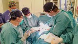 Czterem pacjentkom Szpitala Uniwersyteckiego w Zielonej Górze zostały zrekonstruowane piersi innowacyjną metodą, stosowaną na całym świecie
