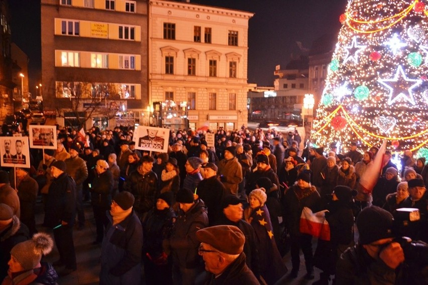 Strajk obywatelski w Bielsku-Białej. 13 grudnia 2016 r.