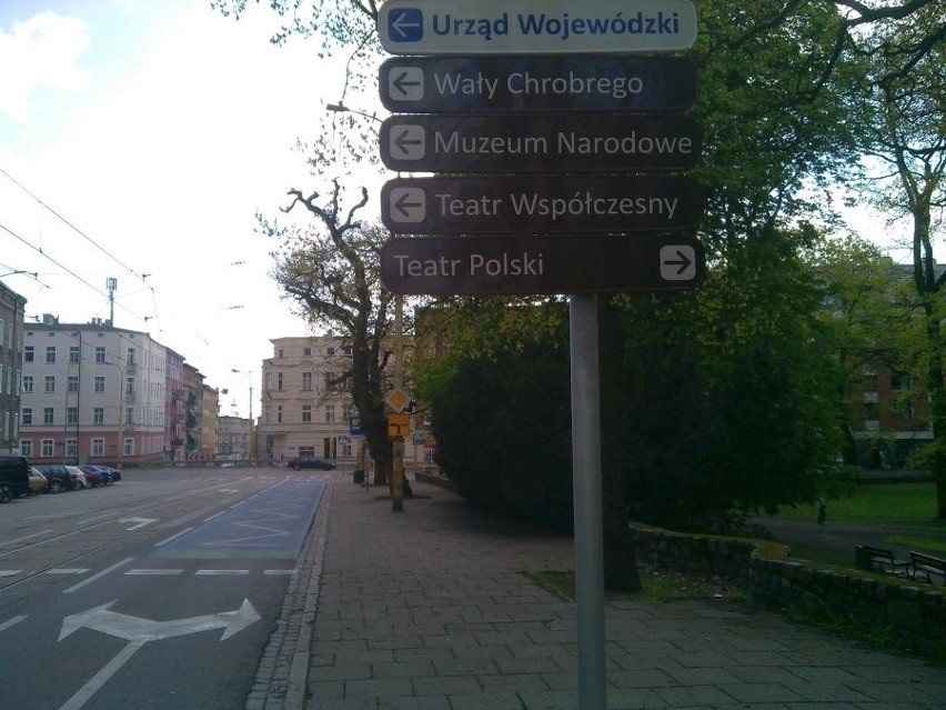 Tablica na ul. Malczewskiego w Szczecinie