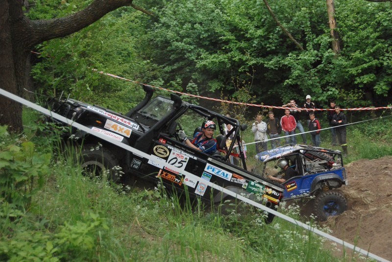 Rajd w Miastku od lat gromadzi śmietanke off-roadowej...