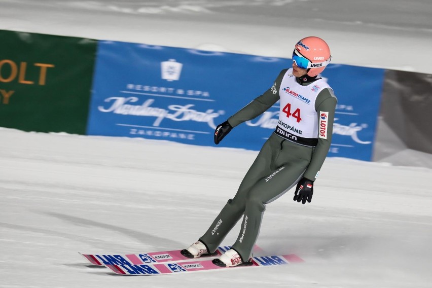 Skoki OBERSTDORF NA ŻYWO WYNIKI 29.12.2021 r. Turniej Czterech Skoczni. Program. Gdzie oglądać transmisję TV, stream online, relacja