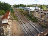 Nowy wiadukt na ul. Przybyszewskiego za niski dla pociągów. Przygotowany przez miasto projekt zawierał błędy! To skandal
