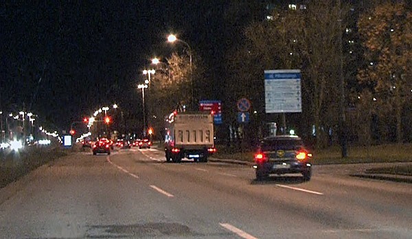 Tajemniczy radiowóz jeździ po Łodzi i łamie przepisy! (film)