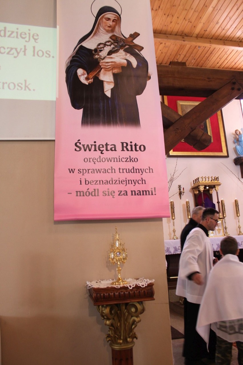 Relikwie św. Rity podarował parafii w Łosewie bp. Janusz...