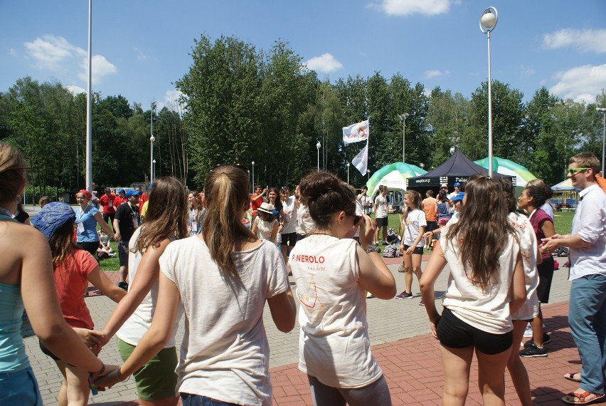 Goście z Włoch i Czech bawią się w Centrum Sportów Letnich...