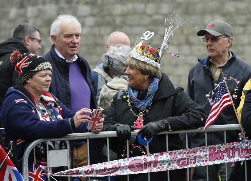 Brytyjska królowa kończy 90 lat.
