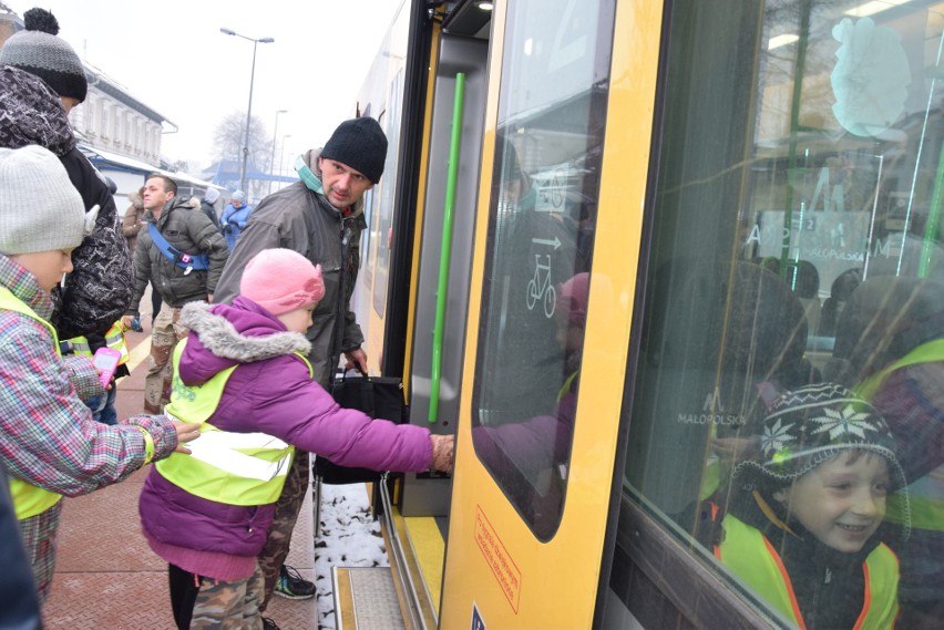 Rusza linia Szybkiej Kolei Aglomeracyjnej na trasie Skawina...