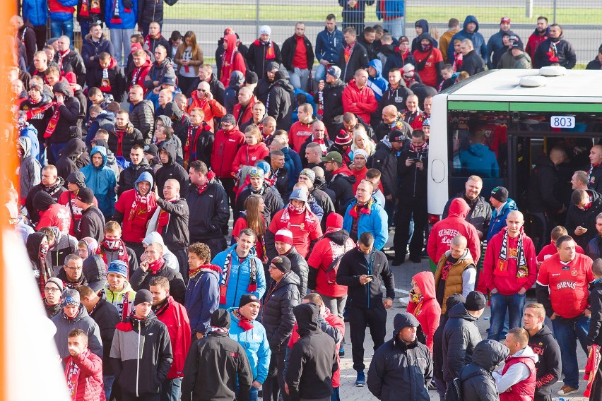 Zamieszki na meczu Jagiellonia Białystok II - Widzew Łódź....