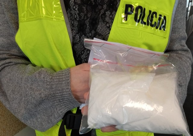 Policjanci z Włocławka w mieszkaniu 39-latka zabezpieczyli 280 gramów amfetaminy i 70 gramów marihuany