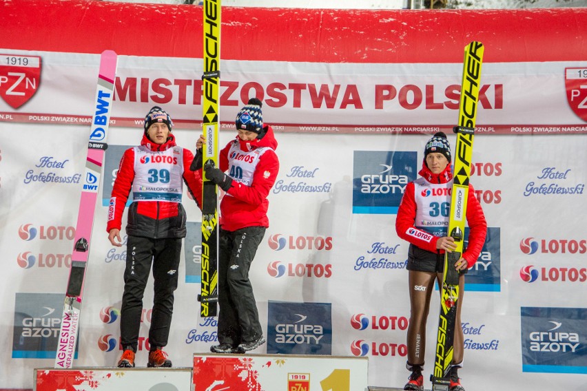 Zakopane. Tysiące kibiców oglądało skoki na Wielkiej Krokwi [ZDJĘCIA]