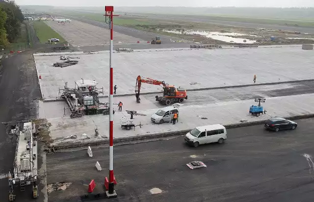 Pas startowy lotniska w Goleniowie przejdzie kapitalny remontGruntowna przebudowa infrastruktury zwiększy bezpieczeństwo obsługi lotów.