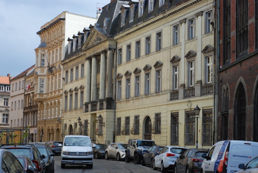 Część starej Biblioteki Uniwersyteckiej sprzedana