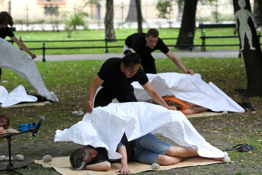 Kraków zmienił się w wielką plenerową scenę dla teatrów z całego świata [ZDJĘCIA]