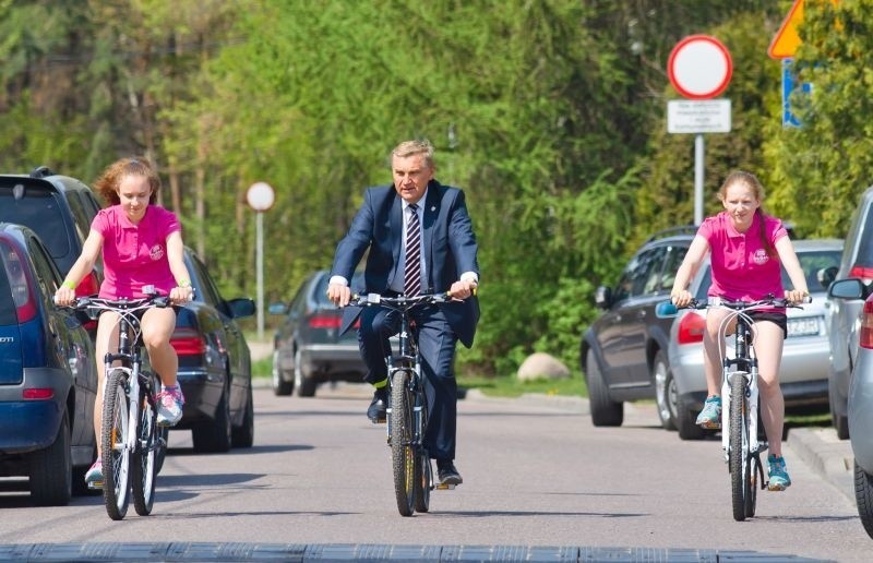 Las Pietrasze dla rowerzystów. W piątek rusza wypożyczalnia rowerów i nart (zdjęcia)