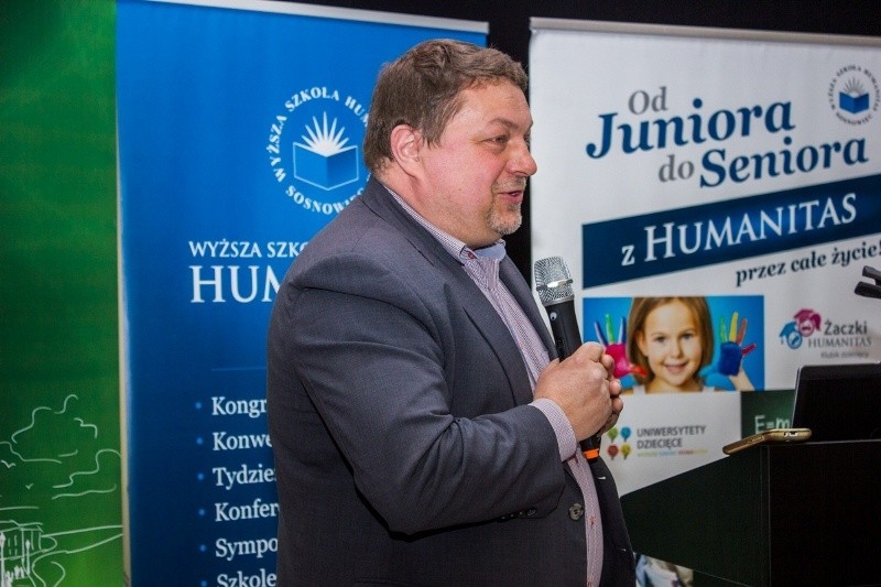 Sosnowiec: dyrektorzy szkół rozmawiali w Humanitas o promocji ZDJĘCIA
