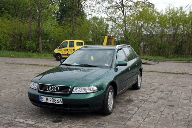 Audi A4, 1998 r., 1,8, klimatyzacja, centralny zamek, ABS,...