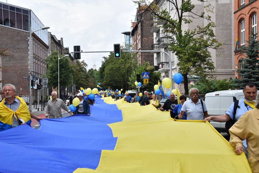 MEN uczy licealistów, że RAŚ to organizacja o charakterze...