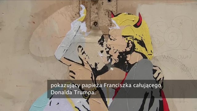 Papież całuje się z Trumpem. Rzymski mural szokuje turystów i miejscowych.