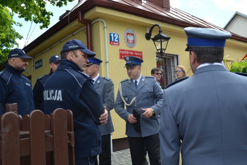 Posterunek Policji w Bakałarzewie powstał 16 grudnia 2002r....