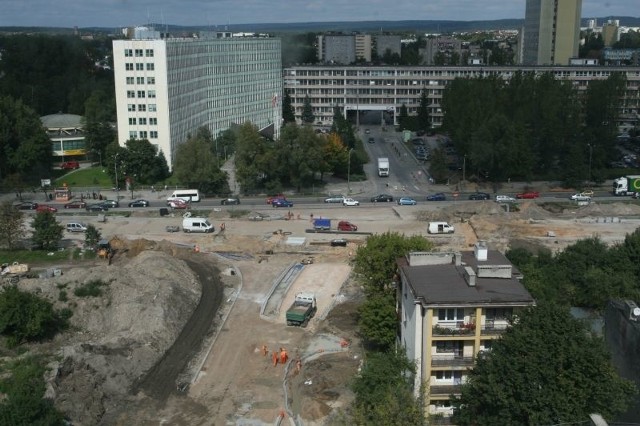 Działkę między Cichą, IX Wieków Kielc a przedłużeniem ulicy Nowy Świat miasto wystawiło na sprzedaż