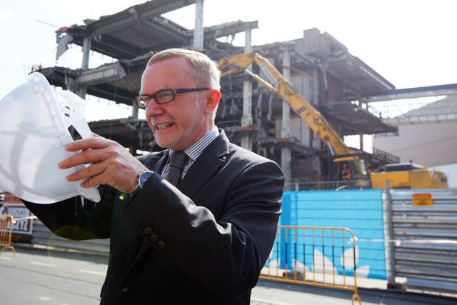 Przemysław Trawa, wiceprezes MTP do tej pory był w cieniu A. Byrta.  Nieoficjalnie mówi się, że ma on duże szanse w konkursie