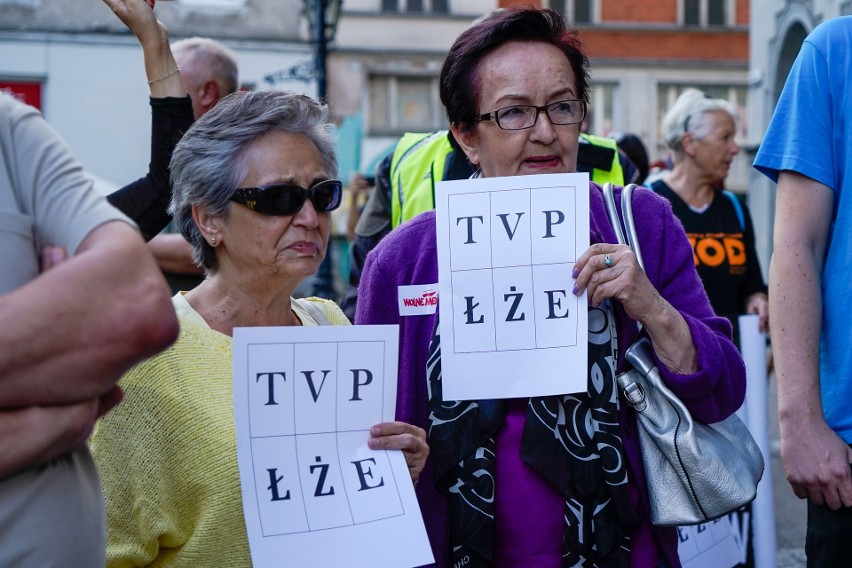 Spór o ustawę medialną. Protest w Gdańsku w czwartek,...