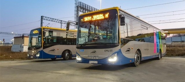 Linia A7 będzie obsługiwana przez autobusy Iveco Crossway 12 LE Line, należące do Kolei Małopolskich pojazdy niskopodłogowe, mające 45 miejsc