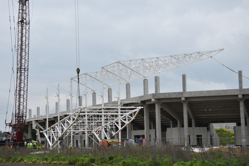 Tak wygląda postęp prac na budowie nowego stadionu w Opolu.