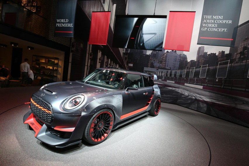 Mini John Cooper Works GP...