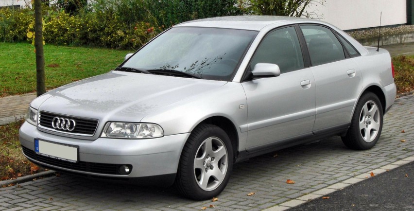 Audi A4, rok produkcji 1995:...