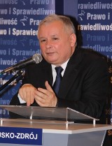 Atak na biuro PiS. Aktualizacja. Napastnik: Jakby był tu Jarosław Kaczyński, to bym go zabił!