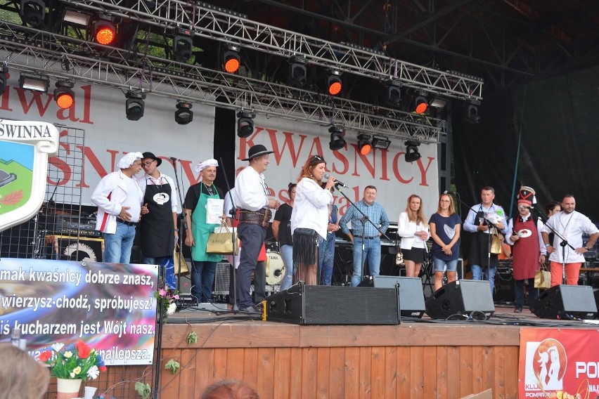 Światowy Festiwal Kwaśnicy 2016. Kulinarny pojedynek wójtów [ZDJĘCIA]