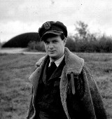 Witold Łokuciewski. Kim był as lotnictwa z domu przy Ogrodowej