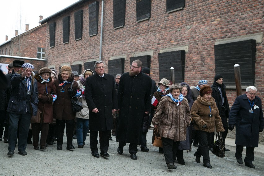 Ocalony z Auschwitz: Ciągle się zastanawiam, czy płacz dzieci przebił się przez bramy niebios