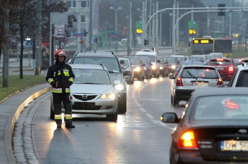 Wypadek na Pilczyckiej. Dziecko w szpitalu