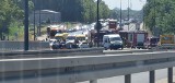 Zderzenie czterech samochodów na ulicy Gdyńskiej w Poznaniu. Jedna osoba była uwięziona w pojeździe