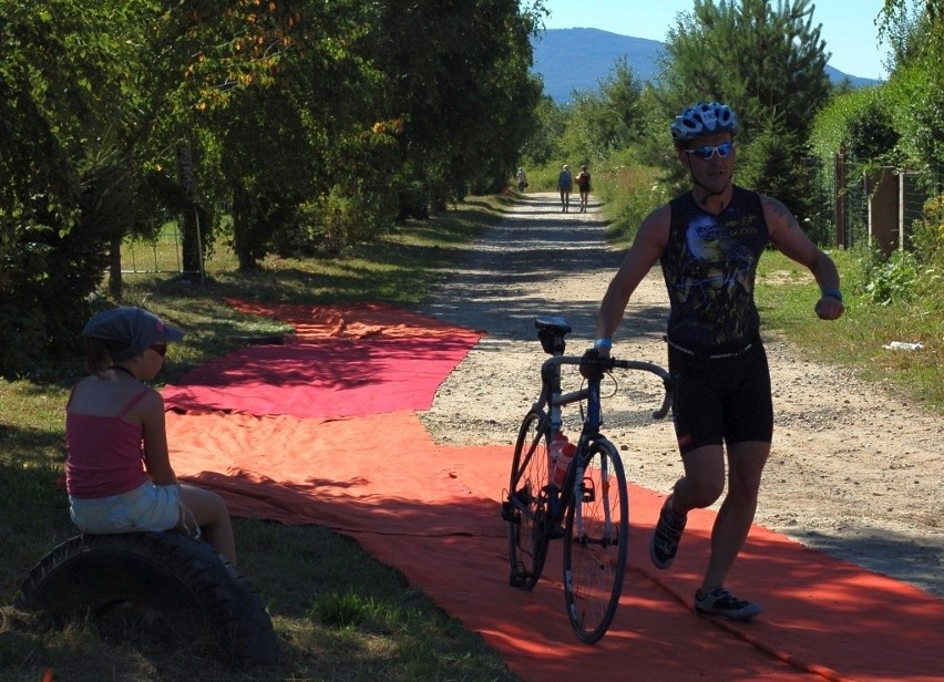 TriMan 2013. Mistrzostwa Polski w Triathlonie na Zalewie Mietkowskim (ZDJĘCIA)