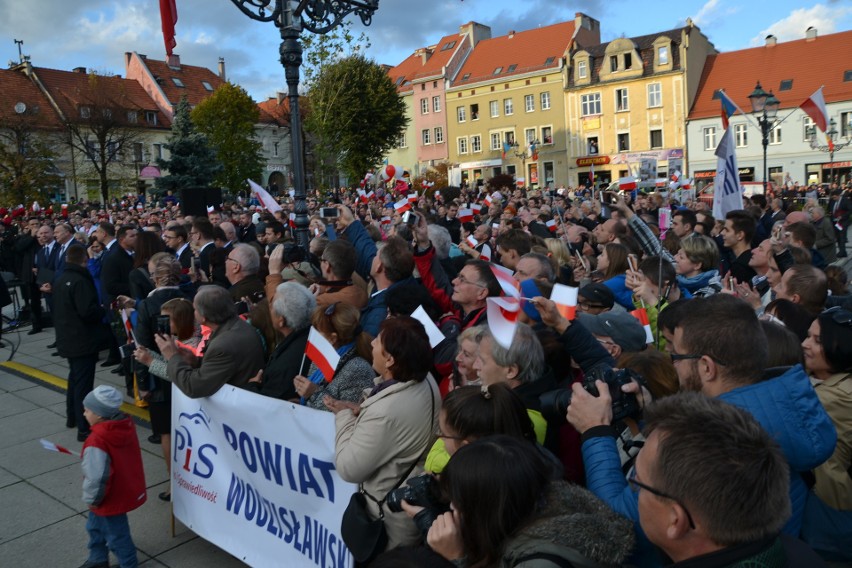 Prezydent Andrzej Duda spotkał się z mieszkańcami...