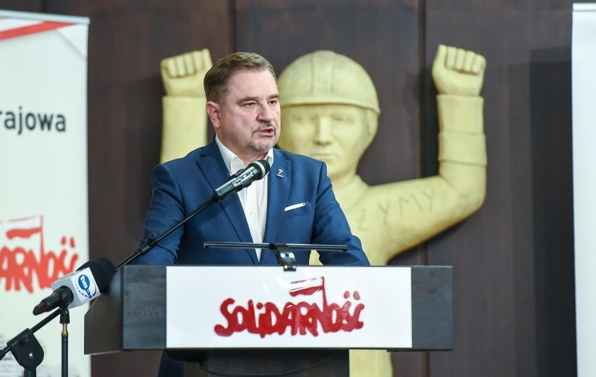 W projekcie „Solidarności” mowa o tym, że emerytura stażowa...